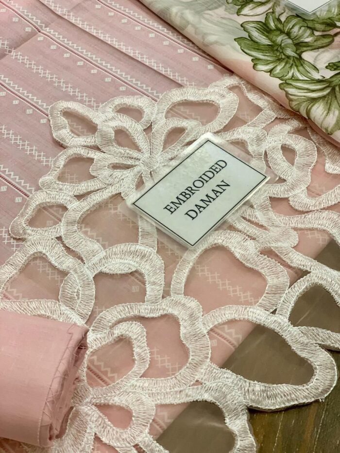 Maria B MPRINT LAWN COLLECTION - Image 5