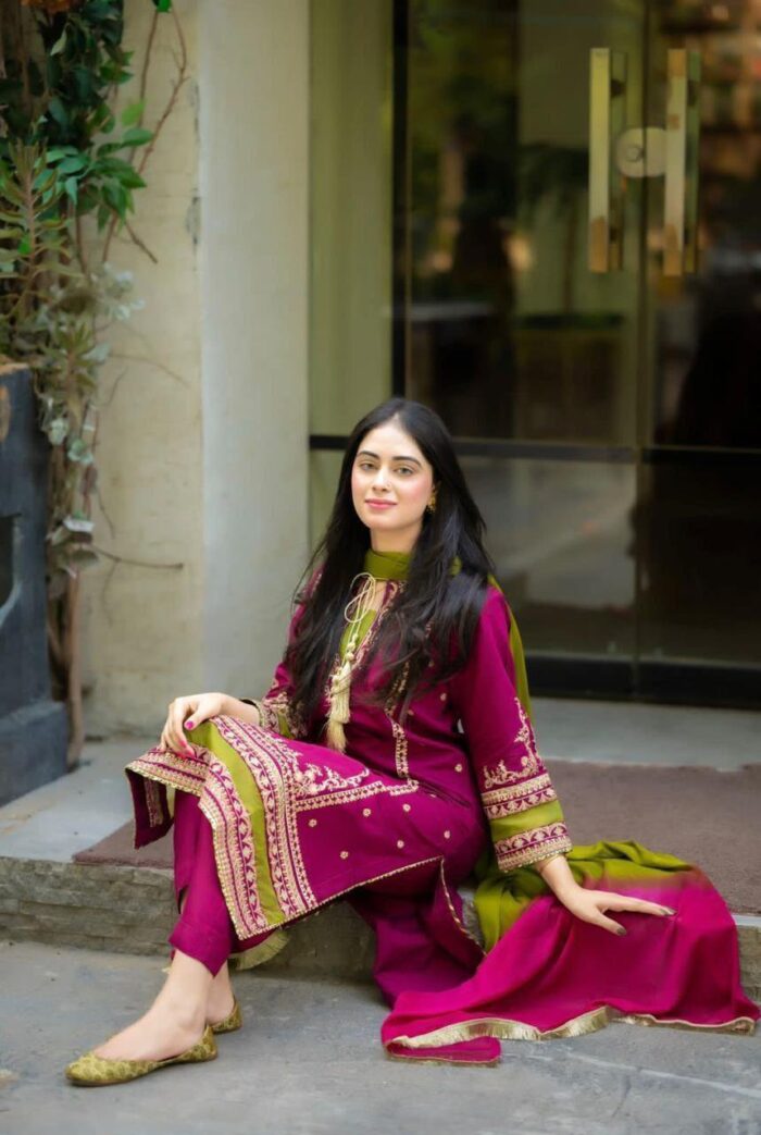 *Brand Name : Omal *
*Airjet Lawn   By Omal* - Image 2