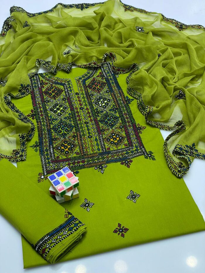 Balochi Dress 
Stuff Lawn Cotton Air Jet - Image 4