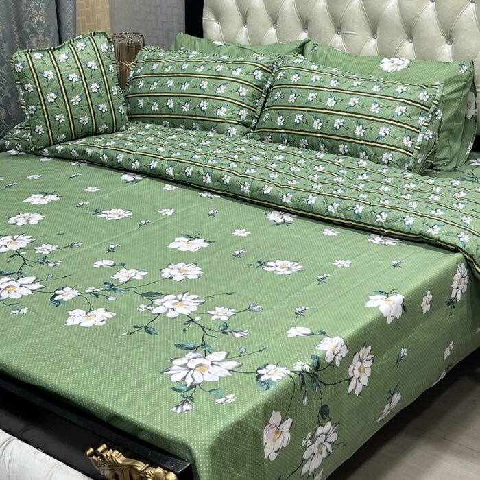 *7Pc Printed Comforter Set*
Fabric : Cotton Mix
