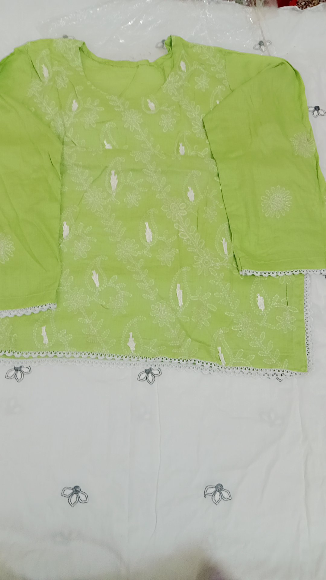 3 peice lawn cotton embroidery suite - Image 5